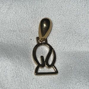 St. John zipper charm